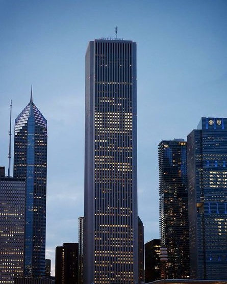 Chicago Aon Center