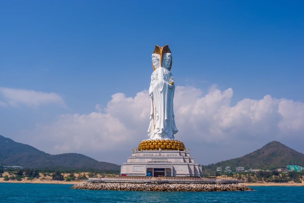 南山观音像