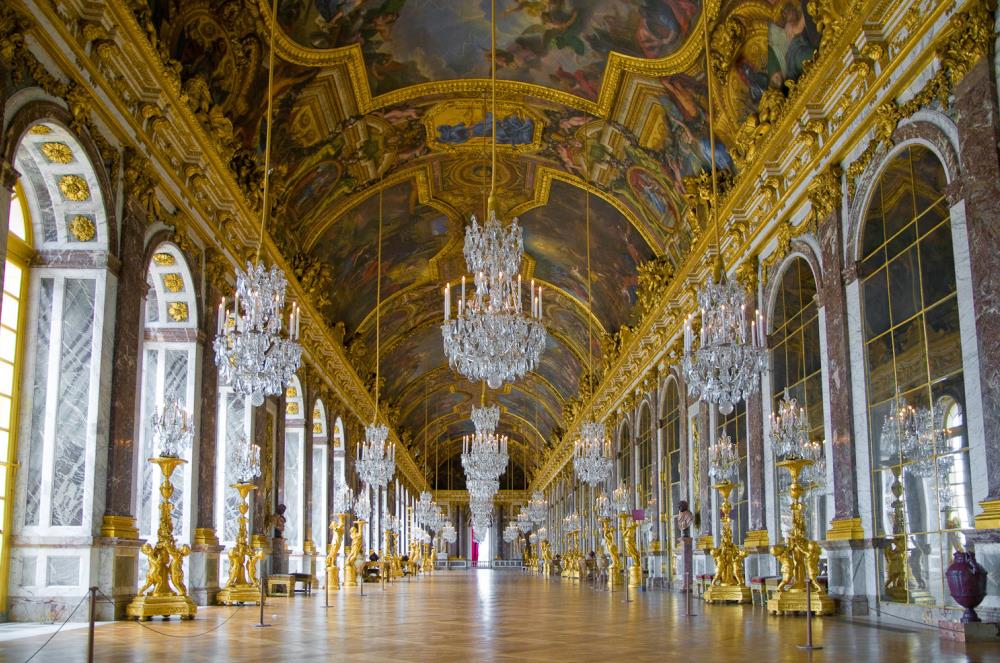 Hall of Mirrors in Palace of Versailles