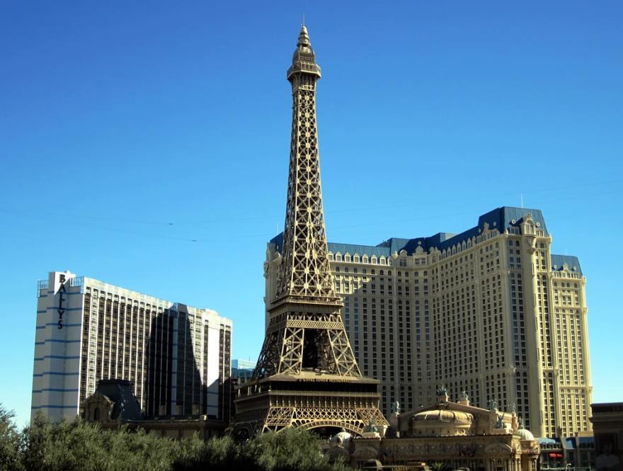 A replica of the Eiffel Tower in Las Vegas