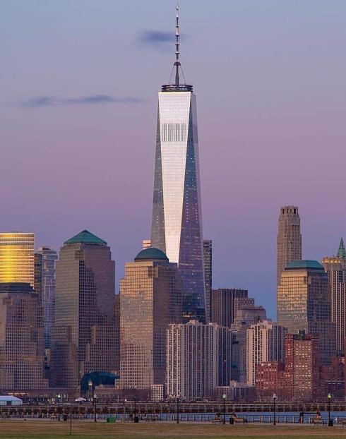 One World Trade Center seen from Jersey City