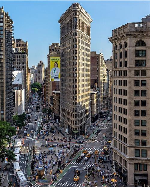 Flatiron Building