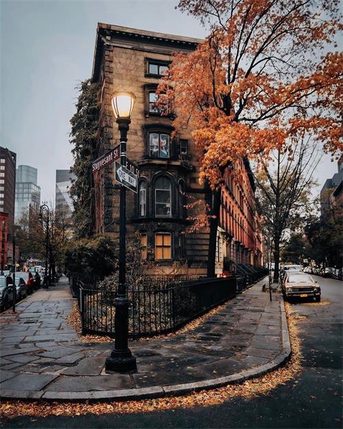 The triangular apartment building on Stuyvesant Street