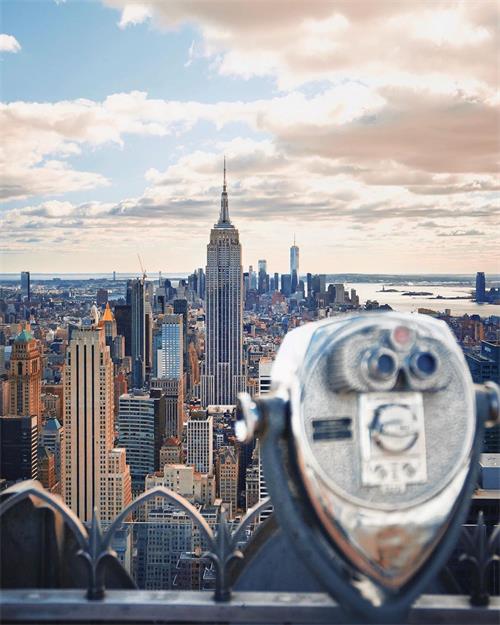 The skyline of NYC seen from Top of the Rock