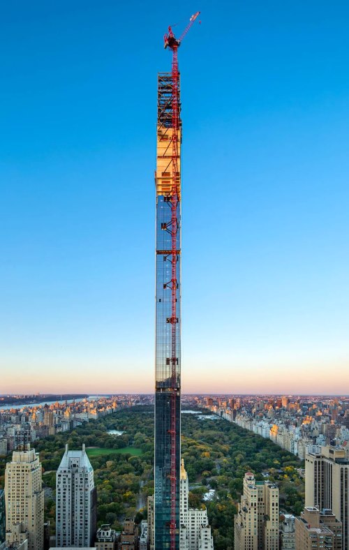 Steinway Tower under construction in 2019